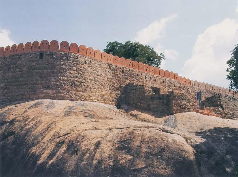 Thirumayam Fort, Thirumayam Thirumayam The Fort Tirumayam is a hill fort built by Sethupathi Vijaya Raghunatha Thevel (AD
