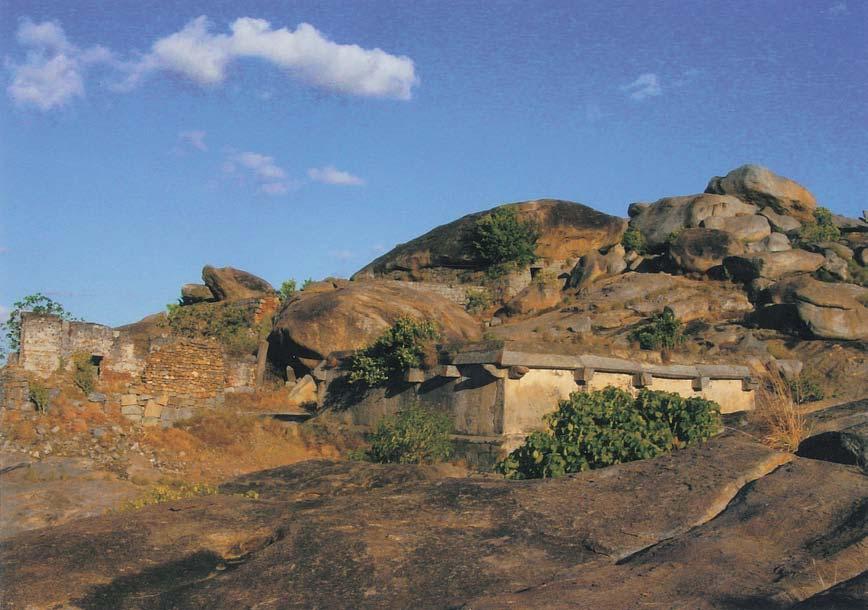 Hill Fort, Dharmapuri Dharmapuri the range of Rs. 25-100 Possibly a place of considerable antiquity, Rayakkottai came into prominence during the post Vijayanagara Period.