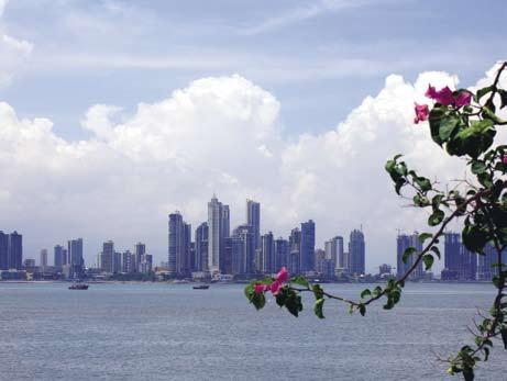 Panama City Fast growing Panama City has a population of approximately 1.000.