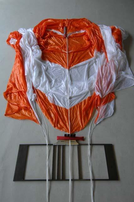 Reserve parachute with stretched