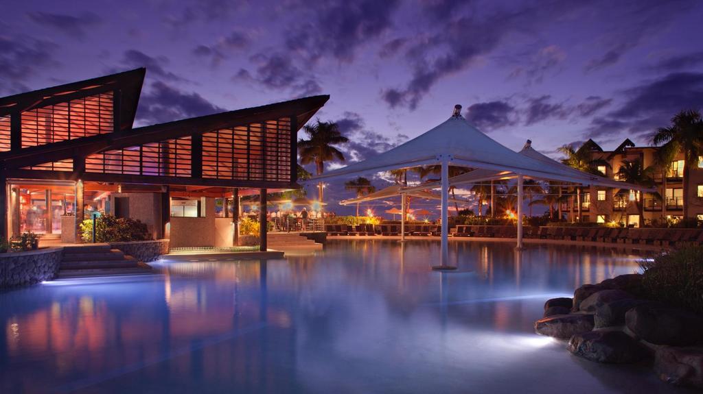Radisson Blu Resort Fiji Denarau
