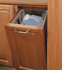 60/40 sink, plenty of cabinet space for full-size plates and dishes and