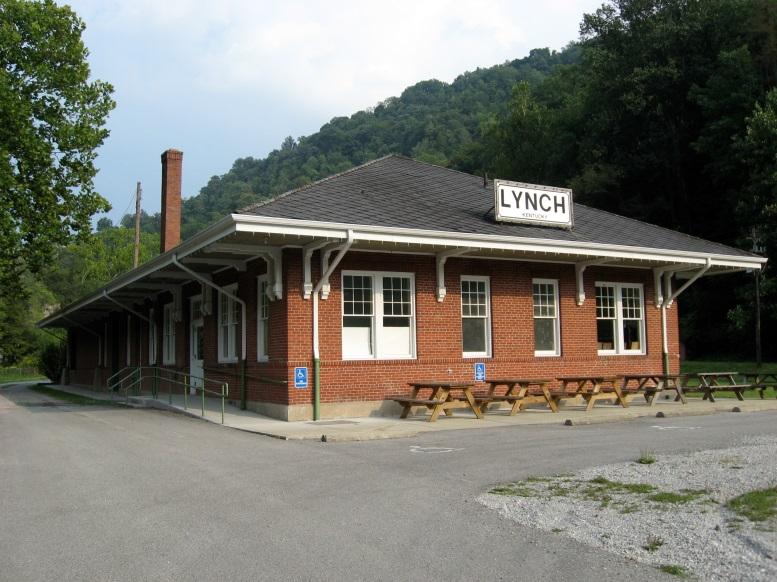 31 Kentucky s first exhibition mine Lynch is also home to Portal No.