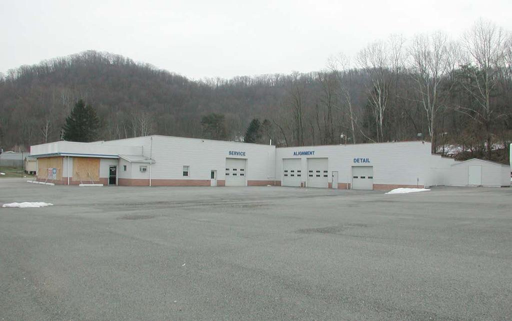 Ft. - 15,549 total (10,947 Main building, 4,602 Maintenance building) Available Sq. Ft.