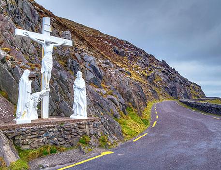 6 Killarney The day is at leisure for you to explore the city or you have the option to experience and admire spectacular scenery around Dingle and Slea head on a 10-hour day tour from Killarney or