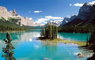 Lodging: Delta Royal Canadian Lodge, Banff, Alberta Today we will travel down