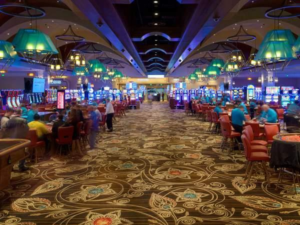 2 3 Casino Overview Located in the Upstate town of Waterloo, New York, the brand new del Lago Resort & Casino is one of only four Upstate casinos to be awarded a