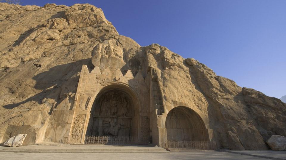 In the afternoon head for the crown jewels housed in the vaults of the Bank Melli, then visit the Reza Abassi Museum with its vast collection of Persian art and antiquities, the Iran Holy Defence