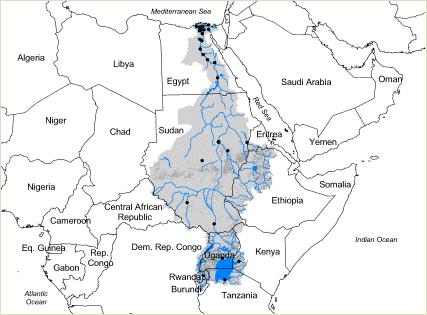 Zajezitve na Nilu so spremenile reko v predvidljiv namakalni kanal, vsaka zajezitev pa vpliva na okolje, zlasti na podtalnico in mikroklimo.