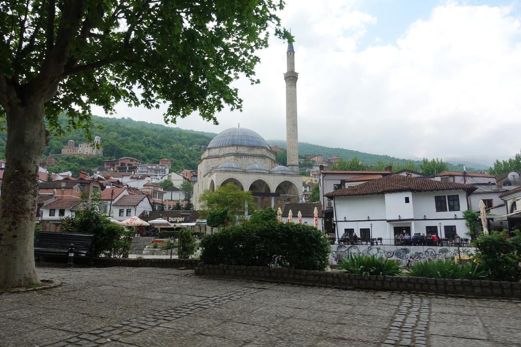 Leaving the capital, we drove on to Prizren, which after the bloody Serbian takeover of 1912, was known as The kingdom of death. Today the town is known as the country s cultural center.