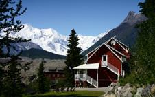 built circa 1910. McKinley Creekside Cabins (3 nights), an intimate lodge and restaurant situated on beautiful Carlo Creek beneath the breathtaking mountains of the Alaska Range.