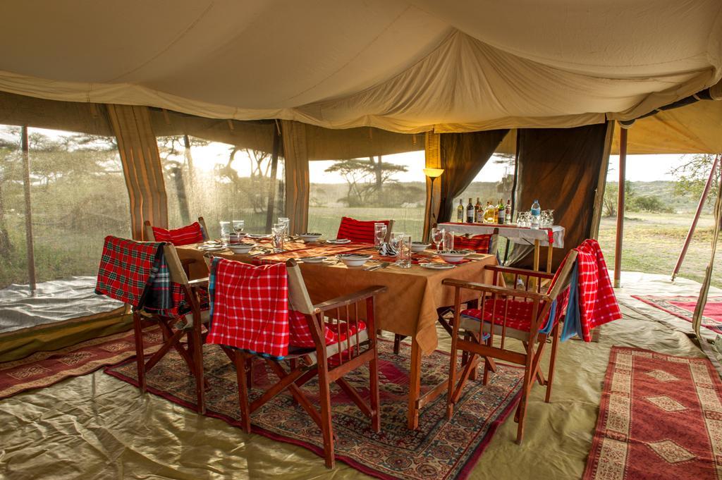 Breakfast Lunch (hot lunch served in camp or a picnic hamper to be taken on game drives).