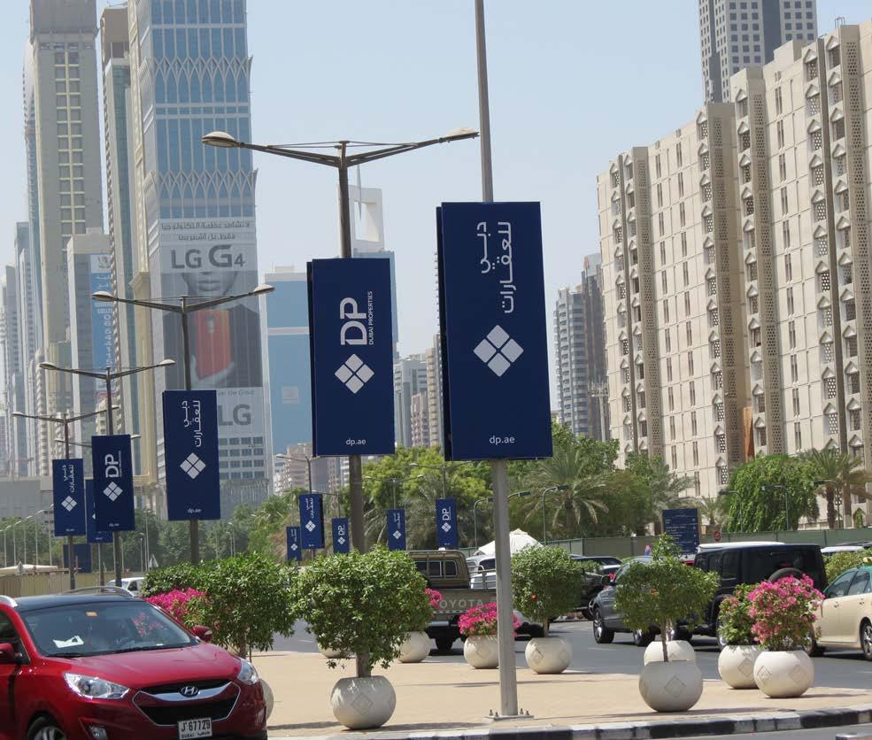 LAMPPOST BANNERS This network of exclusive outdoor sites ensures reaching the entire