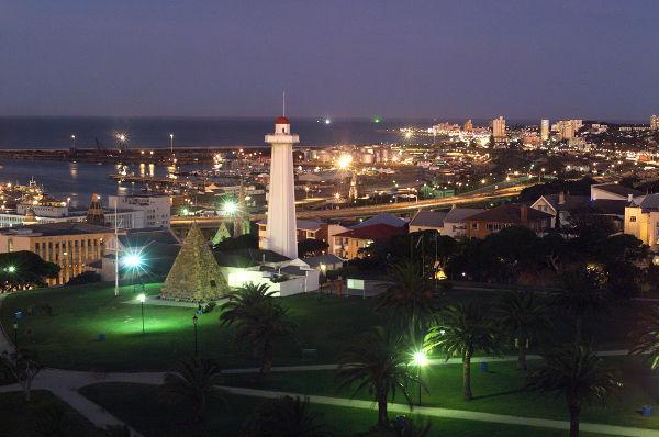 Day 2: Port Elizabeth After a leisurely start to the day you depart on a walking city tour of Port Elizabeth, one of the oldest cities in South