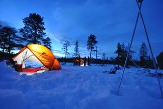 This includes a Scandinavian tent, a shelter and a snow hole.