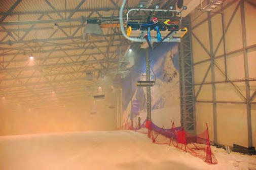 Skijanje u snežnoj areni se nalazi amonijak.