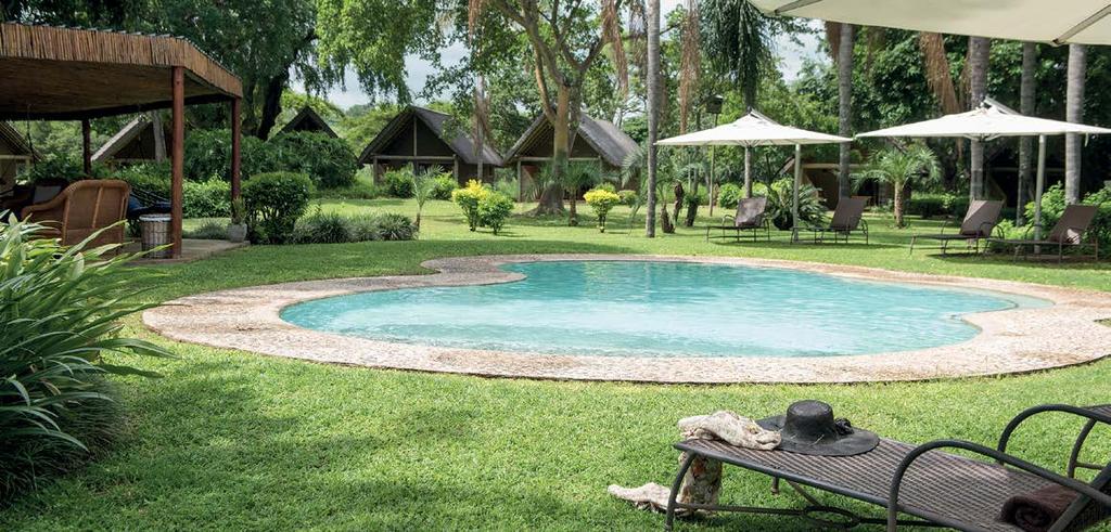 HIPPO HOLLOW COUNTRY ESTATE HAZYVIEW I MPUMALANGA COURTYARD ROOM Nestled amongst lush indigenous gardens on the banks of the