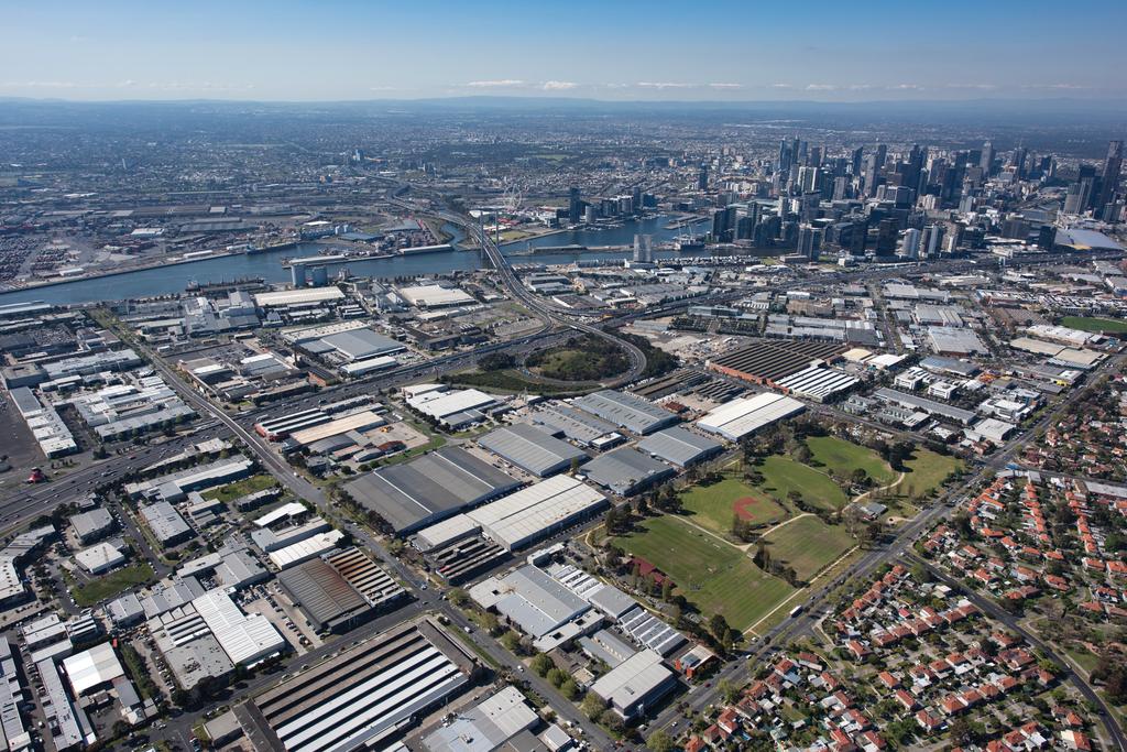 VIEW FROM ABOVE 3 CBD Port+ Business Park West Gate Freeway Bertie Street
