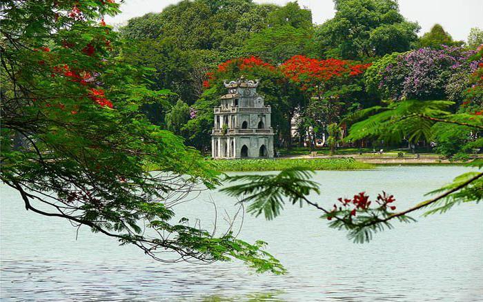 Later, take a walking tour to visit Hoan Kiem Lake and Ngoc Son temple which is sitting in the centre on a small island.