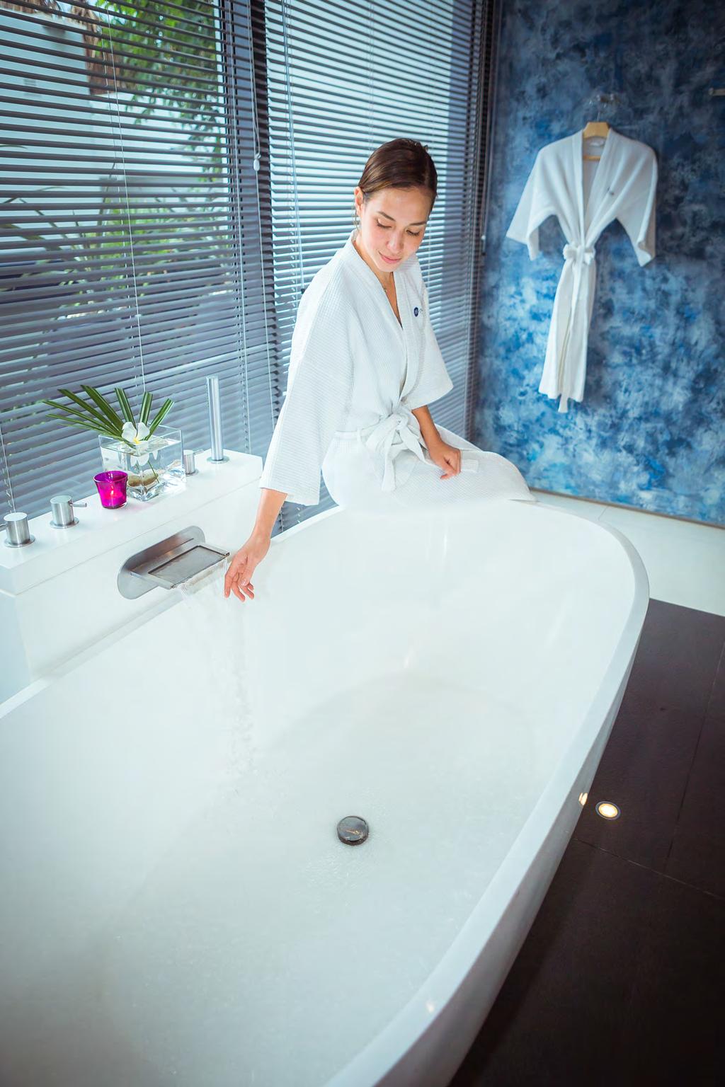 FESTIVE SPA TREATMENTS Your luxury spa experience begins the minute you enter the award-winning