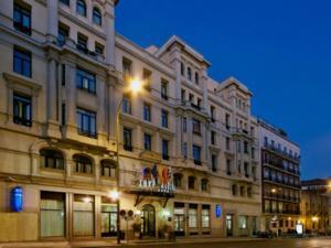 Madrid Tryp atocha hotel DELUXE Room