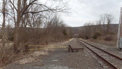 EXECUTIVE SUMMARY The purpose of this study is to assess the feasibility of constructing a shared-use path along Metro-North Railroad (MNR) Beacon Line Corridor from Brewster, NY to Hopewell