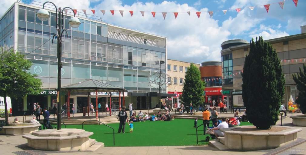 4 Town Centre Regeneration Programme Our ambition for Crawley town centre To become a dynamic business growth hub with a bold and vibrant community heart for Crawley and the Gatwick Diamond.
