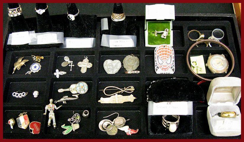 Jewelry 1 st Bill Green 15 Silver & Gold rings, charms, pins, etc.