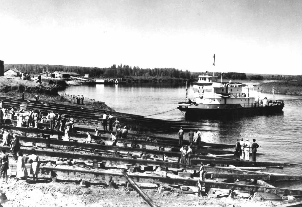 June 2012 Credit: Fort McMurray Historical Society FORT MCMURRAY : 1948 The MV Radium Yellowknife in the Clearwater River after it was launched off of the slipways at The Prairie shipyard.