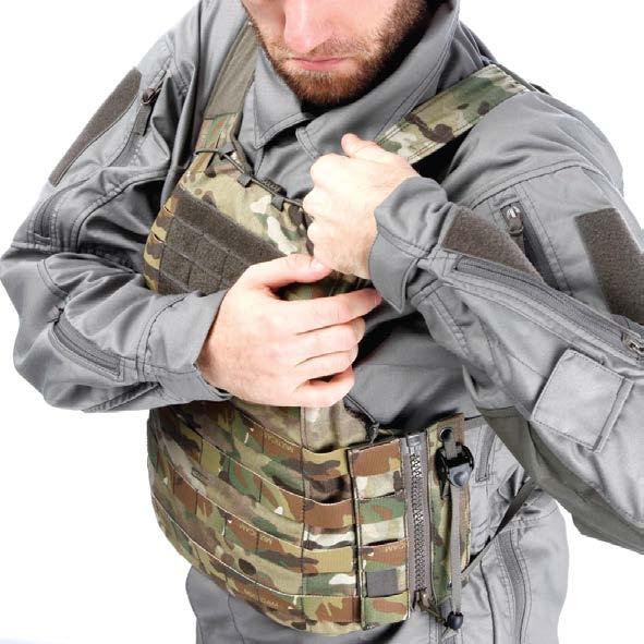 Pull the plate carrier to make sure the shoulder straps are securely