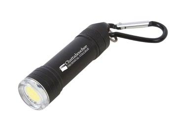 Clip On Pull-Apart 3 LED Plastic Flashlight Item No: L235LED It has a convenient built in clip to hang on belt