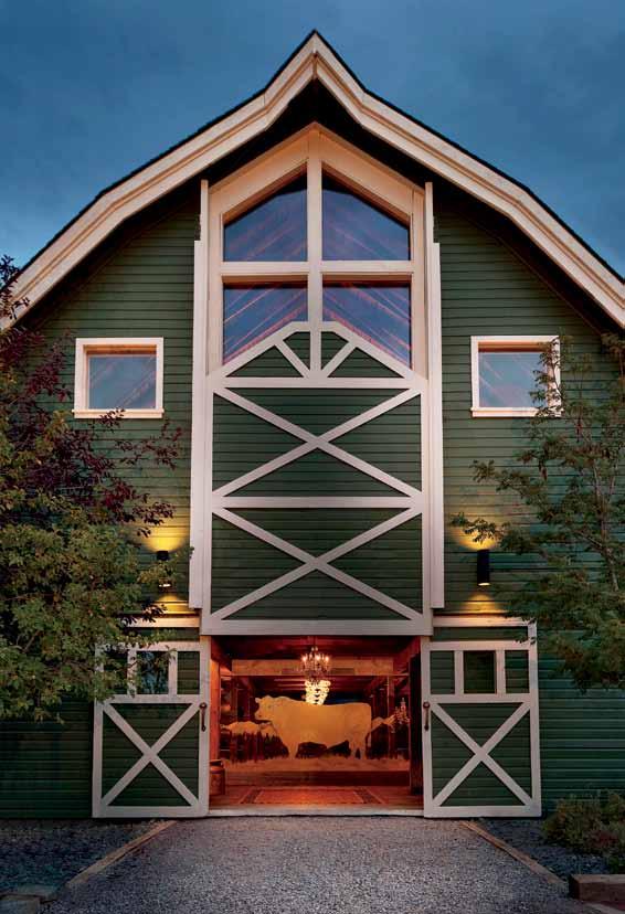 SILO ENTRY WITH EXTERIOR STAIRS T H E B U L L B A R N C O N F E R E N C E F L O O R 3 The Bull Barn is an authentic Montana cattle barn that has been newly renovated into a world-class conference
