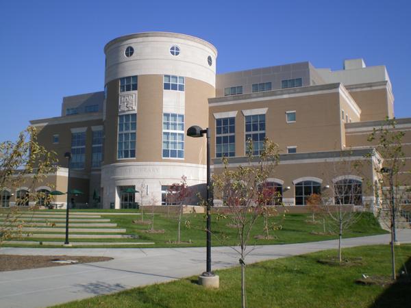 University of Southern Indiana The University of Southern Indiana (USI) is a public university in Evansville, Indiana.