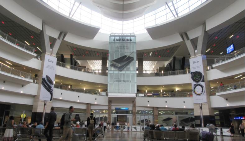 Arrivals Level CTB Atrium Touch point area WELCOME TO THE GATEWAY TO AFRICA at the CTB Atrium People,