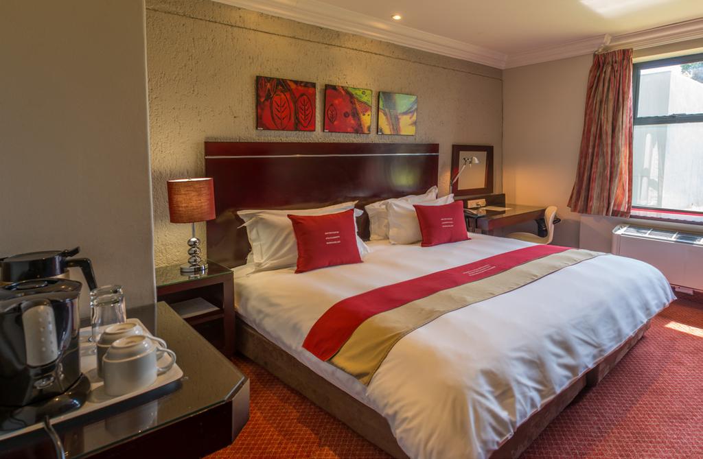 HOTEL FEATURES: Bar and Lounge Breakfast Restaurant (Mokolwane Bistro) Gym Health & Beauty Spa Helipad Secure parking Swimming pool with pool bar Complimentary shuttle service to and from the airport