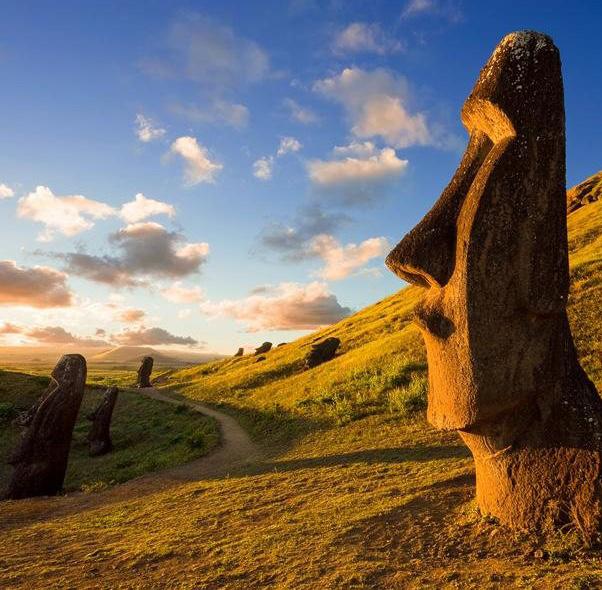 Easter Island NO VISIT TO CHILE WOULD BE COMPLETE WITHOUT EXPERIENCING THE MYSTERIES OF THE MOAI In the middle of the Pacific Ocean, 4,000km from the coast of Chile, is