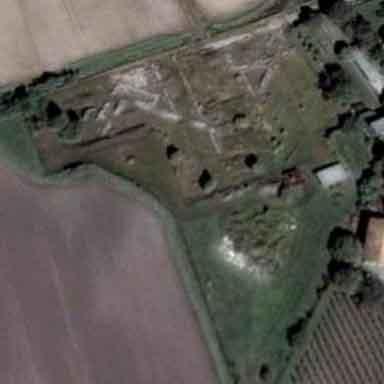 was settled N. The excavations carried out at the fondo Comelli do not clearly indicate the presence of a theatre. It could be situated S, as one would guess from the aerial photos.
