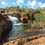Experiences OF A LIFETIME Main Image: Cathedral Gorge; Small Images: Yellow Waters Billabong Cruise; Fan Palms; Green Turtle; Edith Falls; Crocodiles; Macquarie Harbour The success of any holiday