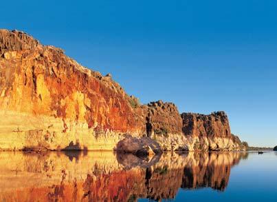 KIMBERLEY SPECTACULAR 5 days Little Corellas Fitzroy River, Geikie Gorge INCLUDED FEATURES Australian owned and operated backed by over 20 years of experience and unmatched local knowledge Travelling