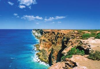 ACROSS THE NuLLARBOR 9/0/7 days The Eyre Highway The Great Australian Bight DAY PERTH This evening meet your Outback Discovery crew and get together with fellow travellers during your welcome dinner.