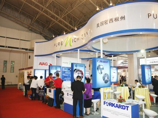 In addition, some exhibitors held many events during the expo such as new product launch, new techniques seminar and brand promotion activities. 4.