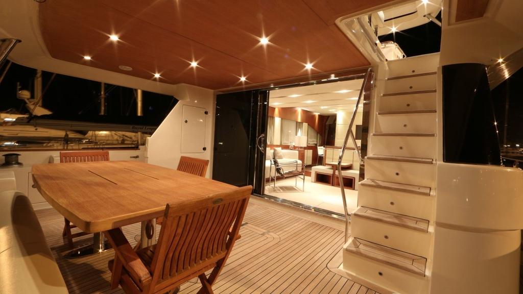 The very spacious Aft Deck offers a comfortable