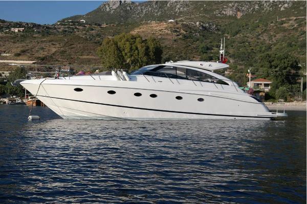 2010 PRICE: 349,950 EX VAT Ref:PB1085 RECENTLY SERVICED AND UPDATED 2010 PRINCESS V56 HARD TOP MOTOR YACHT FOR SALE FITTED WITH: Twin Volvo D13 900hp diesel engines White hull Leather upholstery