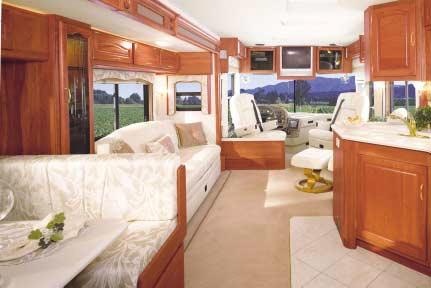 LIVE IT UP IN THE LAP OF LUXURY!