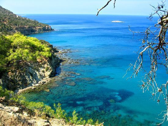 Akamas Peninsular The Akamas peninsula is at the northwest extremity of Cyprus with an area of 230 square kilometres.
