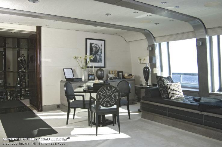 Lounge - Upper Deck Lounge