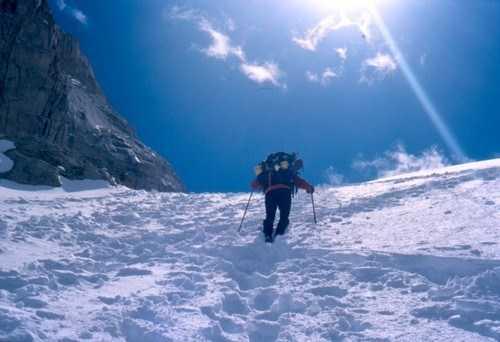 Mountaineering Alam Kuh and Damavand peaks (Mazandaran-Iran) Duration: 9+2 Days Depart