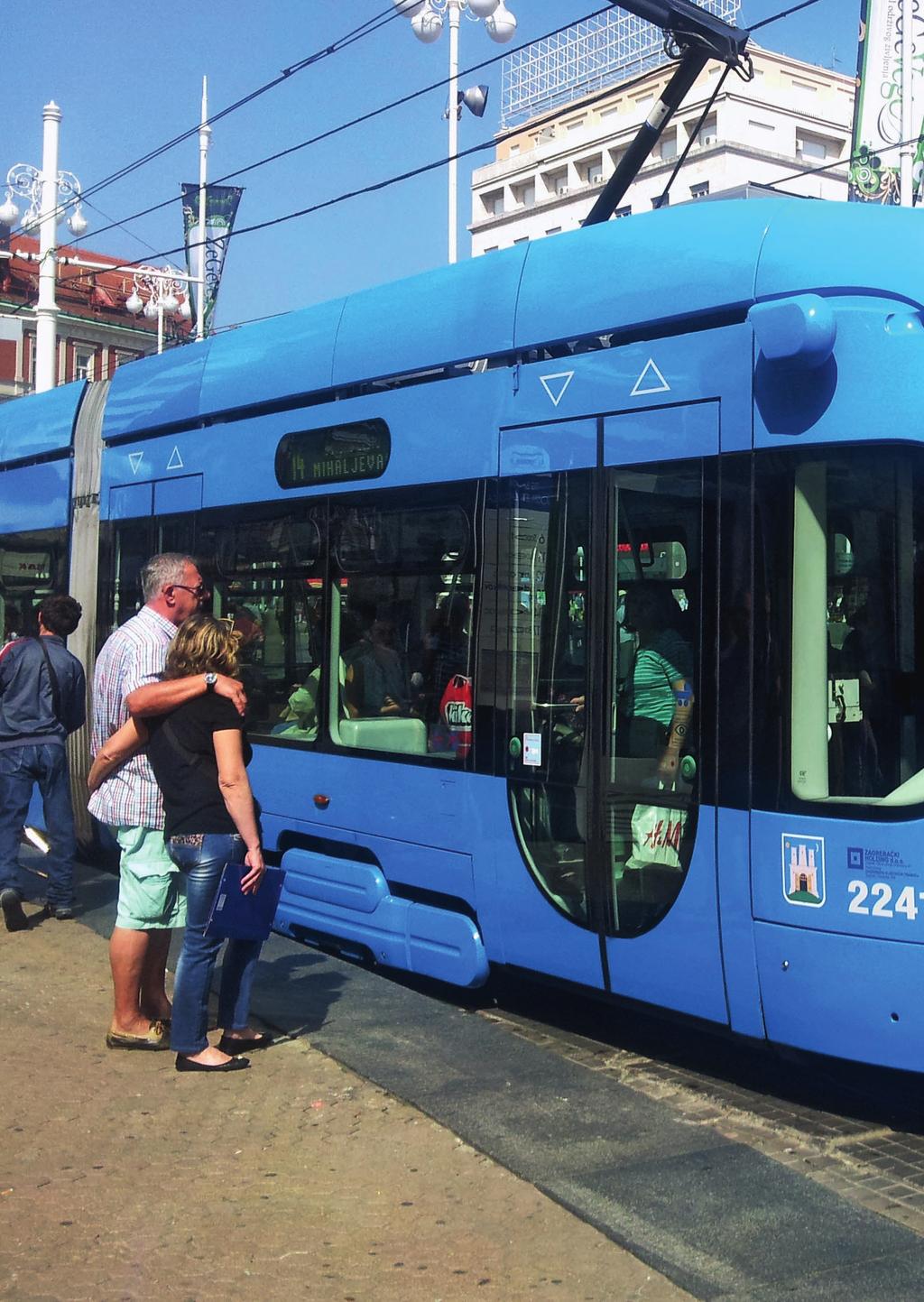Blue (plavi) is the colour of Zagreb, therefore almost all buses and trams in the capital of Croatia of nearly 800,000 population are painted blue. There is no metro here and it will not be soon.