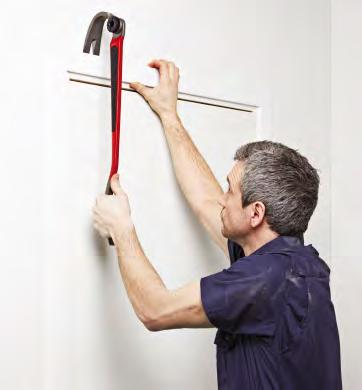 wrecking bars DEMOLISH WITH QUALITY. When working on ripping out windows or room furnishings, it is important that you choose a tool that is as easy to handle as possible.