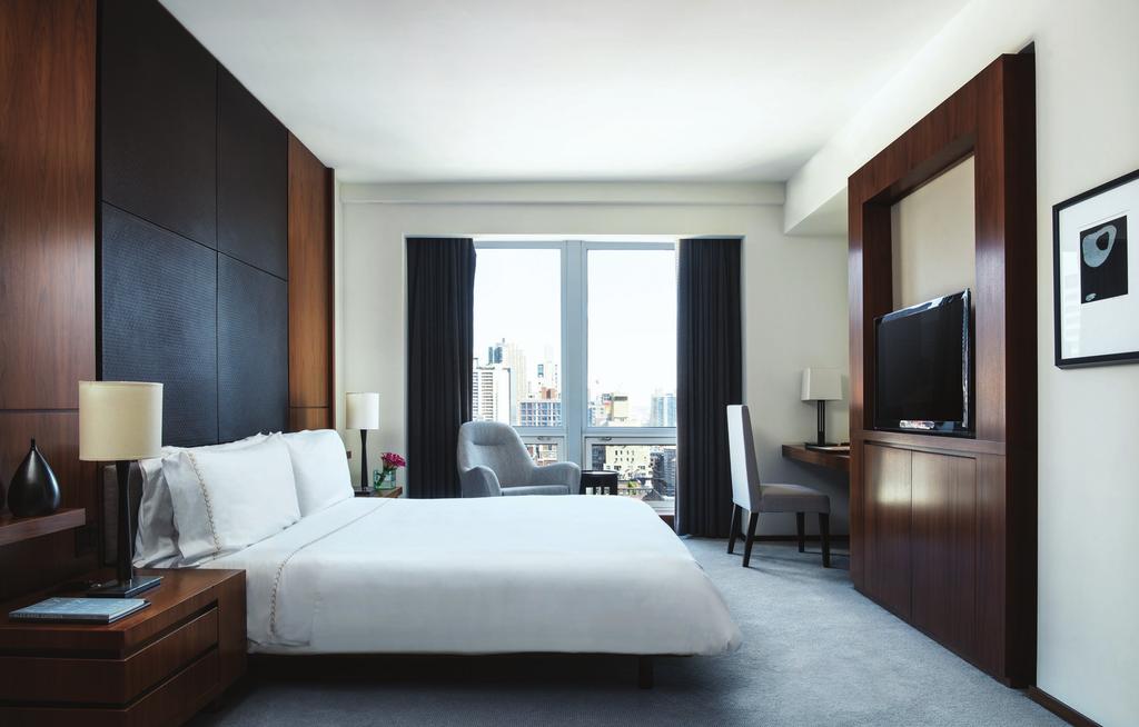 SOPHISTICATED LUXURY Langham, New York, Fifth Avenue is an ultra-modern extension of the tradition of global hospitality begun by The Langham, London.